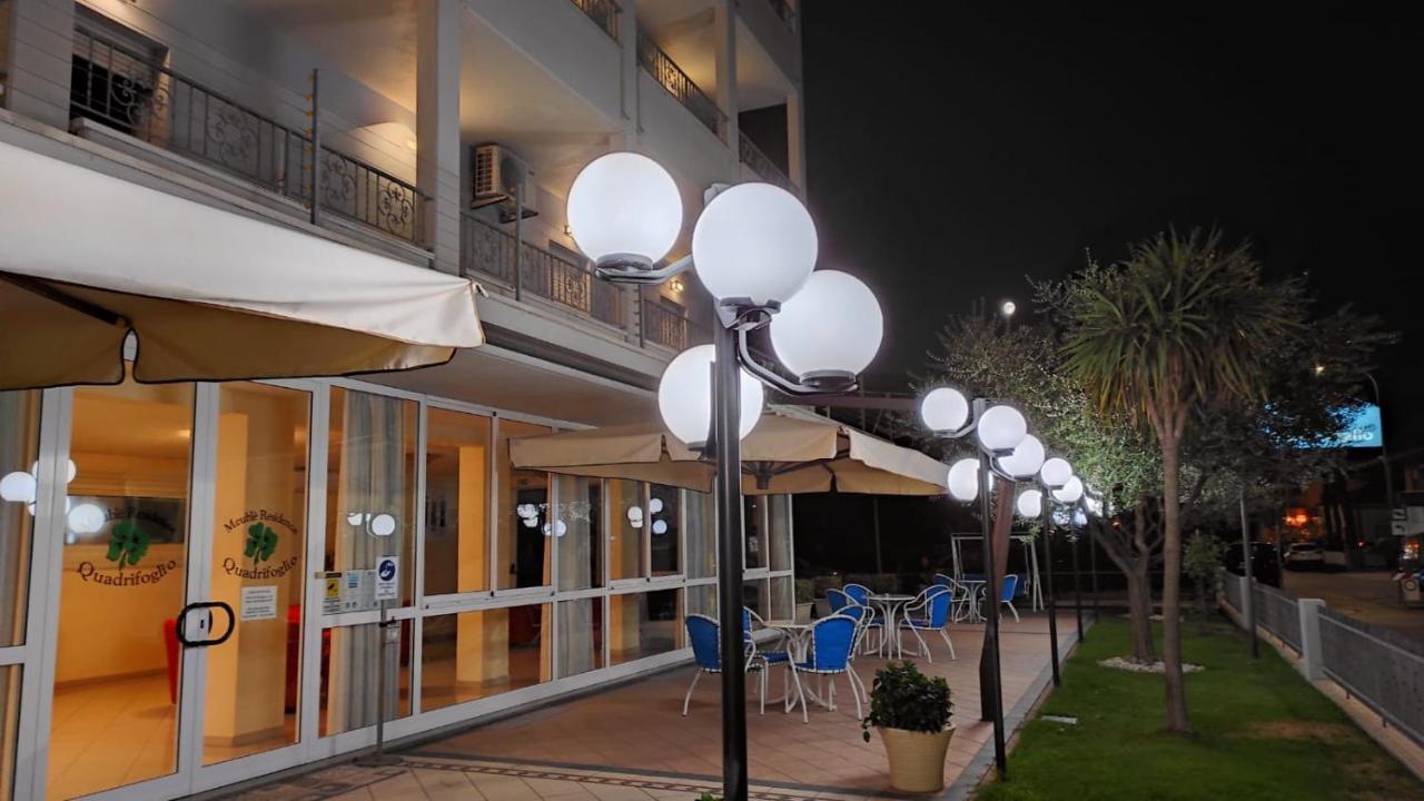 Residence Quadrifoglio Червия Экстерьер фото